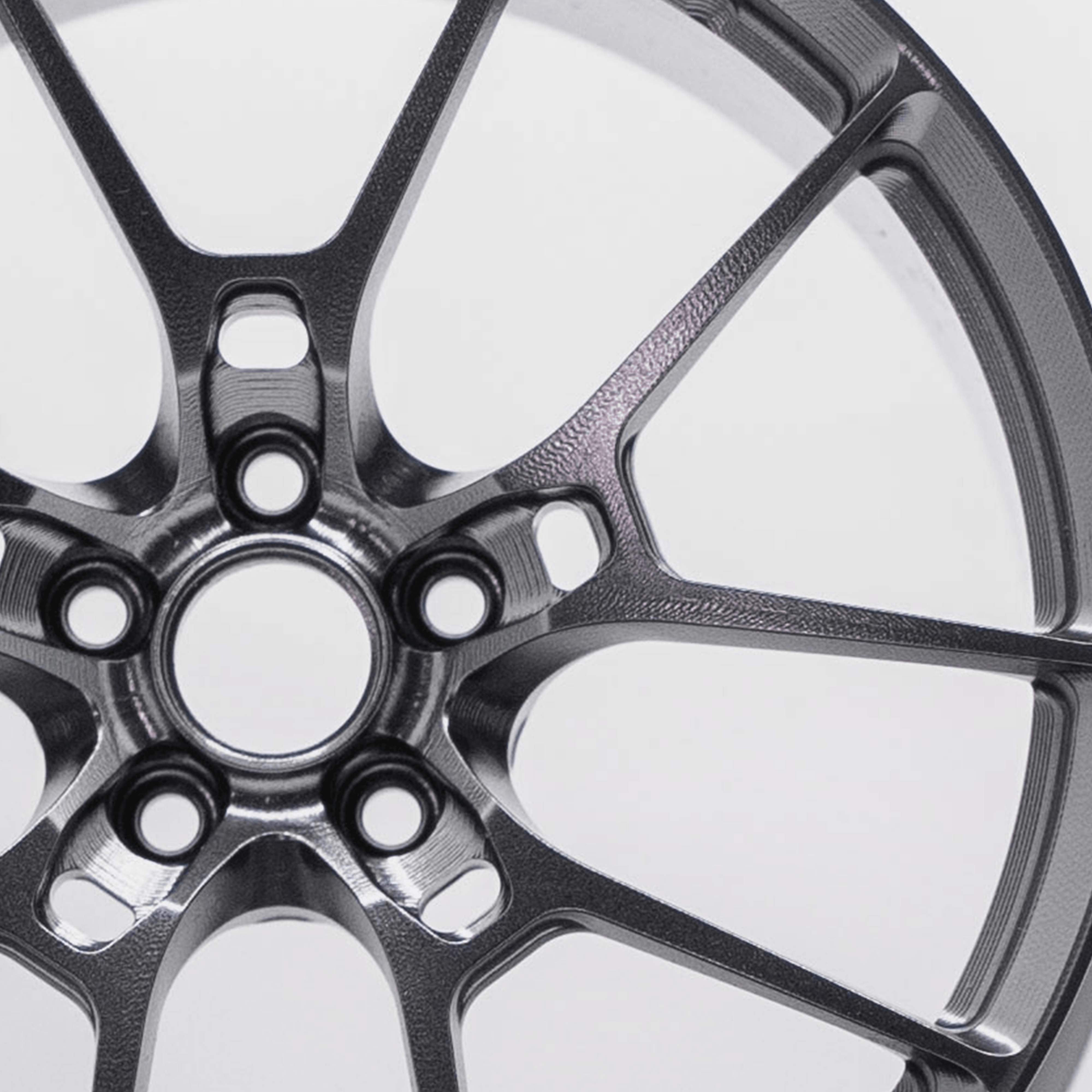 G025 | Platinum Grey