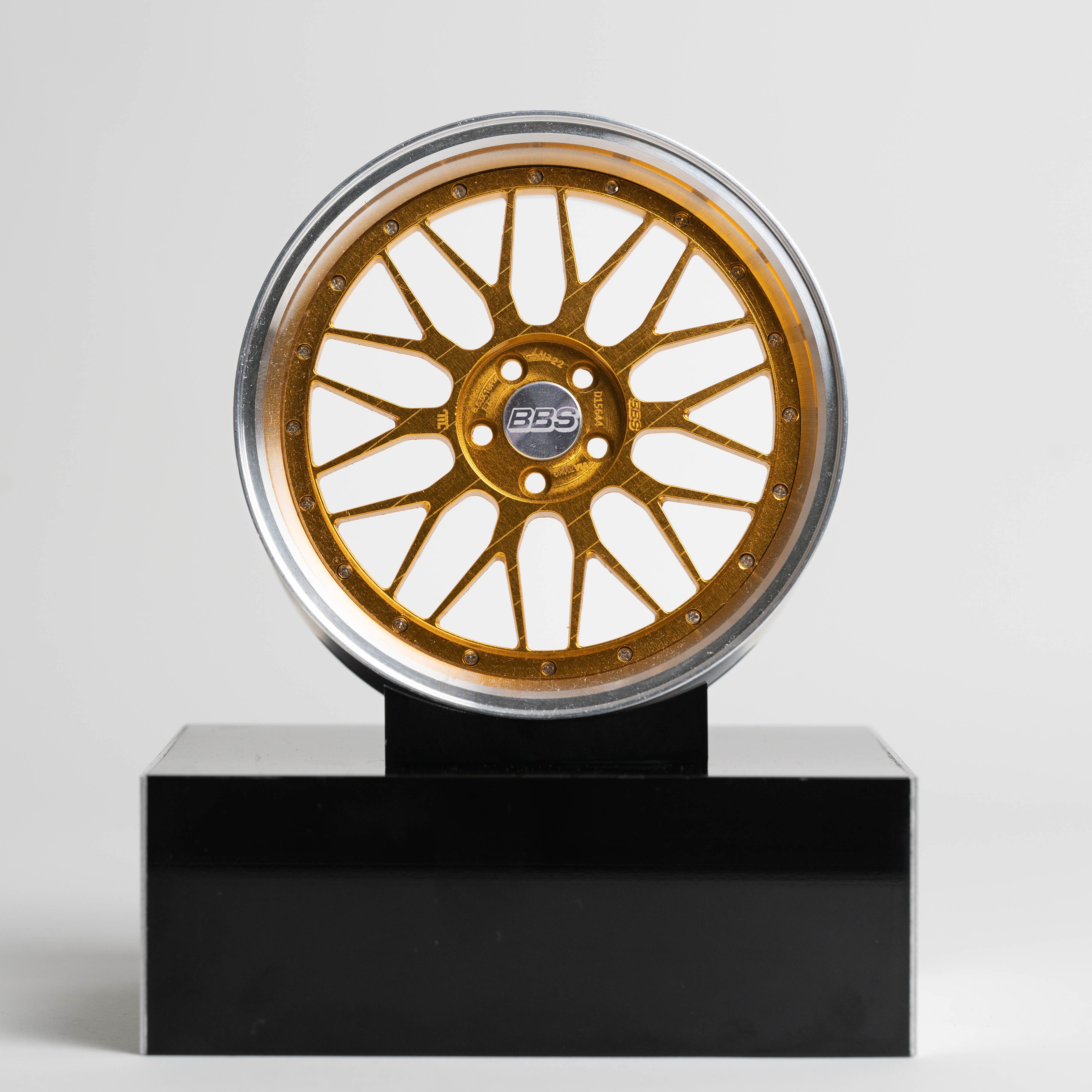 BBS LM | Gold