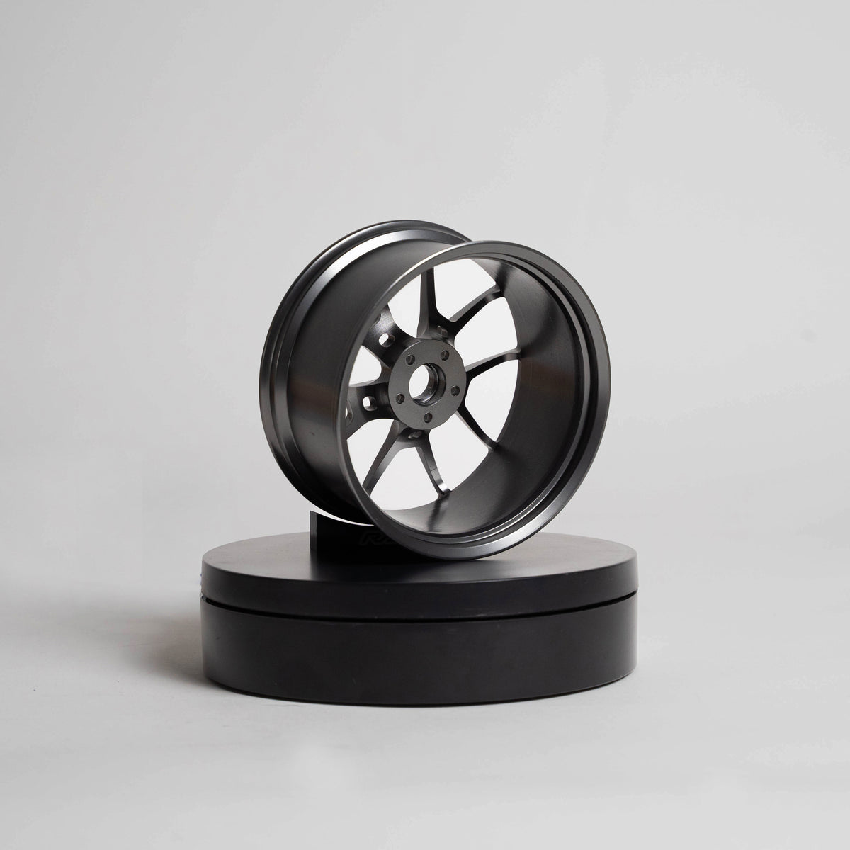 Rotating Rims 360º Rotating Base