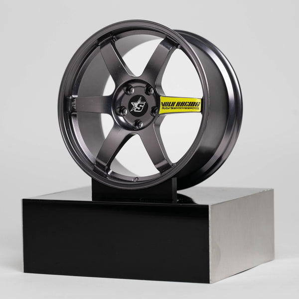 TE37 | Platinum Grey | Yellow