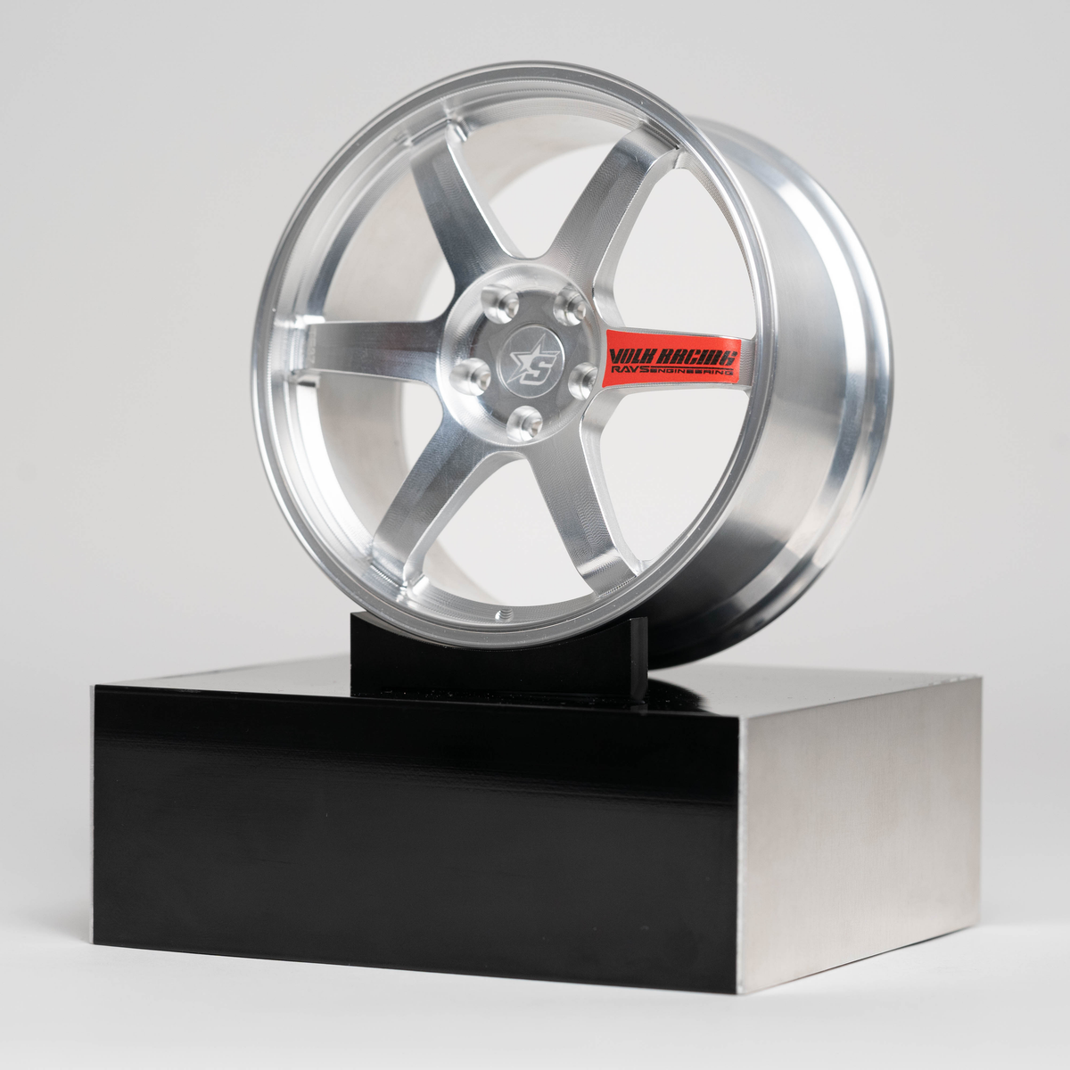Toma　te37 Volk Racing TE37 Ultra M-Spec - 19x9.5 / +28 / 5x114.3